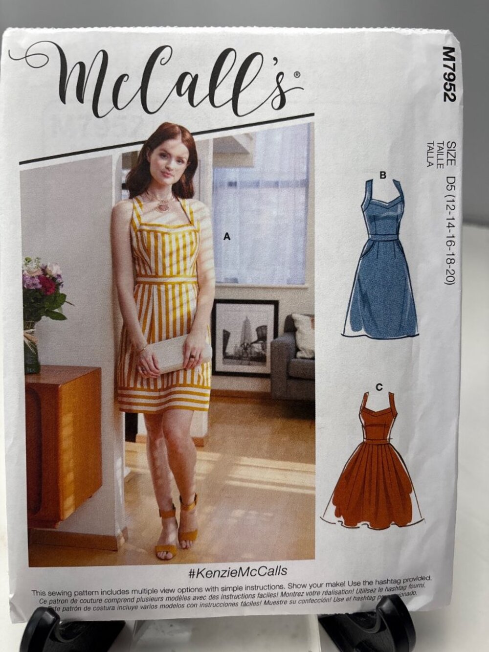 McCalls M7952 Misses Dress Sewing Pattern Size 12 14 16 18 20 Uncut